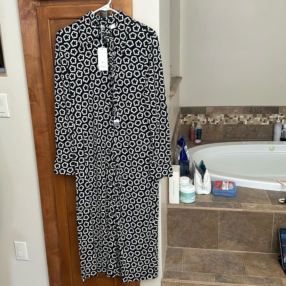 Tory Burch flower jersey knit polo dress, black and white size 10